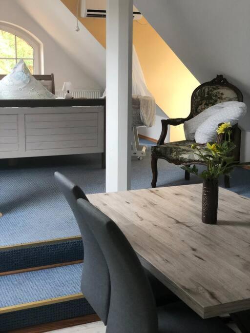 Penthouse Bernd Im Waldschloesschen Direkt Am See Wendisch Rietz Esterno foto